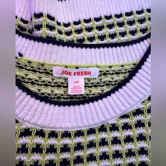 ‼️Sale‼️ Short sleeve sweater, perfect for fall. EUC, only worn once - Picture 2 of 3